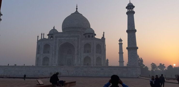 From Delhi :- Taj Mahal Tour With Private Guide By Car - Tour Details