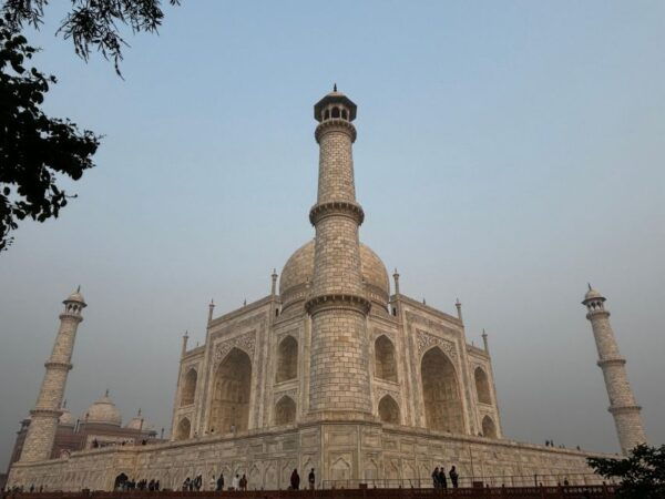 From Delhi To Agra & Taj Mahal Round Trip By Private Car - The Sum Up