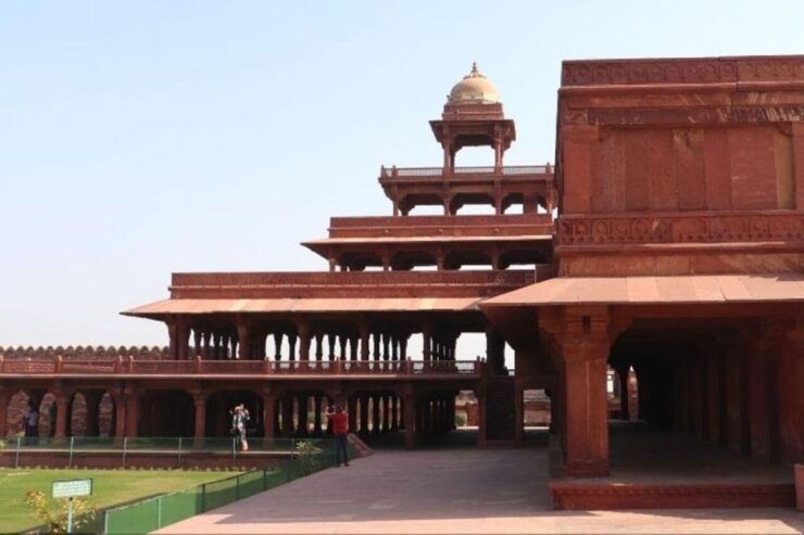 From DelhiJaipur: Taj Mahal & Fatehpur Sikri Tour by Car. - Itinerary