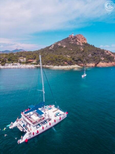 From Dénia/Jávea: Boat Trip to Cala Blanca W/ Jetski & Lunch - Frequently Asked Questions