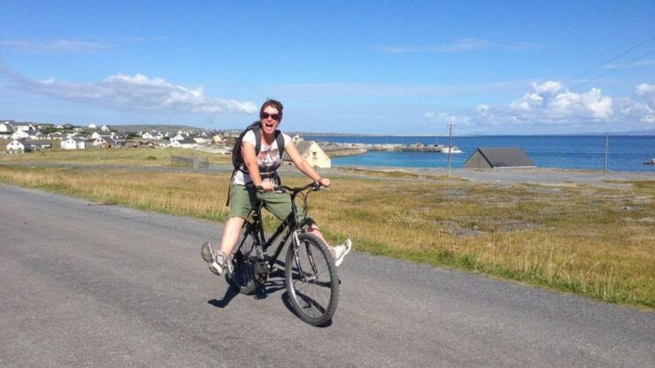 From Doolin: Day Trip to Inisheer With Bike or Tractor Tour - Activity Details