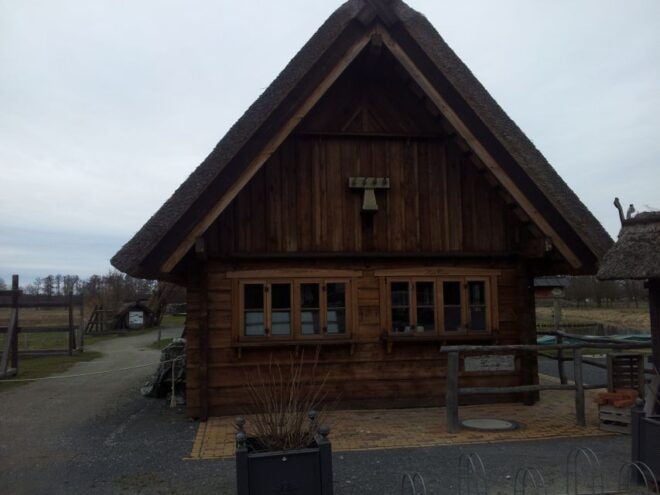 From Dresden: Day Trip to The Spreewald - Barging or Paddling in Lübbenau