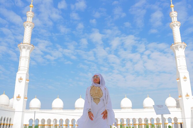 From Dubai: Abu Dhabi Day Tour With Grand Mosque & Louvre Museum - Common Questions