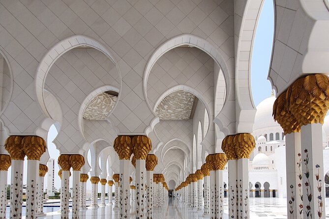 From Dubai : Abudhabi Sheikh Zayed Grand Mosque Tour - Reviews