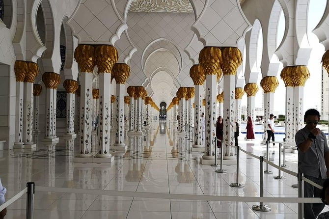 From Dubai to Abu Dhabi City Tour (Grand Mosque) - Traveler Photos