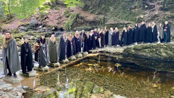 From Dublin: Game of Thrones Winterfell Locations Tour - Winterfell Castle and Courtyard