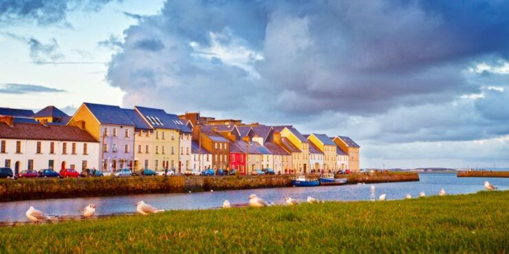 From Dublin: Guided Day Trip to Cliffs of Moher and Galway - Experience