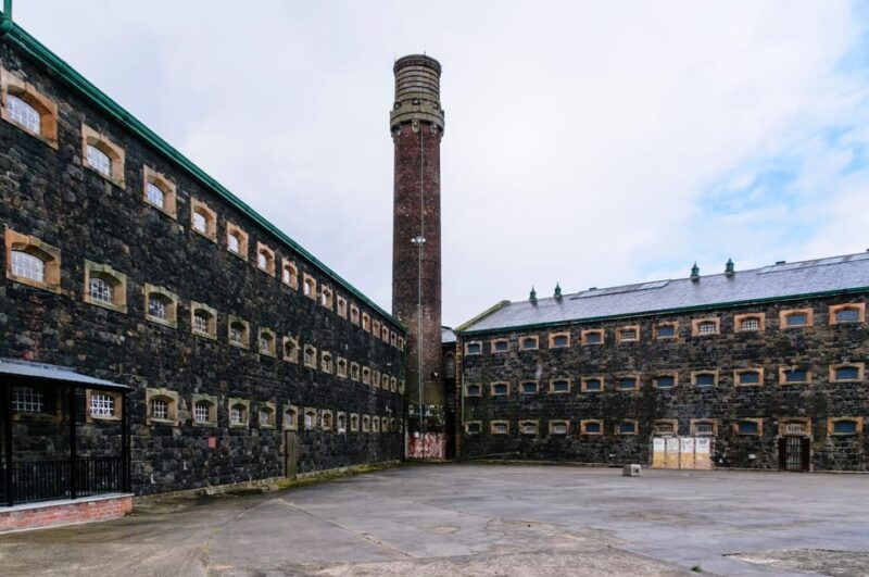 From Dublin: Private Tour to Titanic Experience and Belfast - Exploring Belfast’s Troubled Past