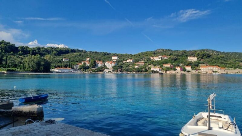 From Dubrovnik: Hop-On-Hop-Off Elaphiti Islands Boat Tour - Group Size and Atmosphere