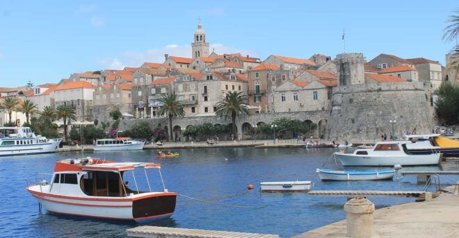 From Dubrovnik: Korcula Island Tour With Wine Tasting - Historical Significance of Korcula