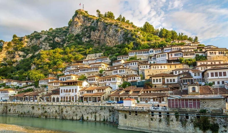 From Durres or Golem: Berat UNESCO & Belshi Lake Day Trip - Cultural and Artistic Insights: Onufri Museum