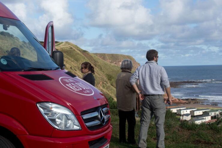 From Edinburg: Viking Coast & Alnwick Castle Day Tour - Tour Experience