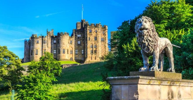 From Edinburgh: Alnwick Castle and Scottish Borders Tour - Inclusions