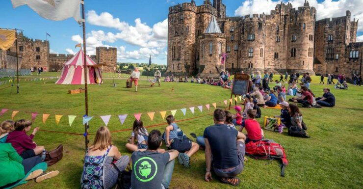 From Edinburgh: Day Trip to Bamburgh and Alnwick Castle - Activity Details