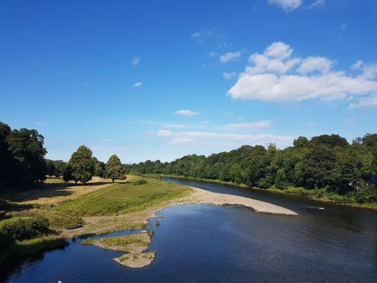 From Edinburgh: Holy Island, Alnwick Castle & Northumbria - Alnwick Castle: The Windsor of the North