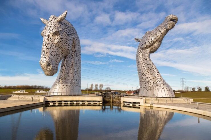 From Edinburgh: Loch Lomond, Stirling Castle & The Kelpies - Booking Details