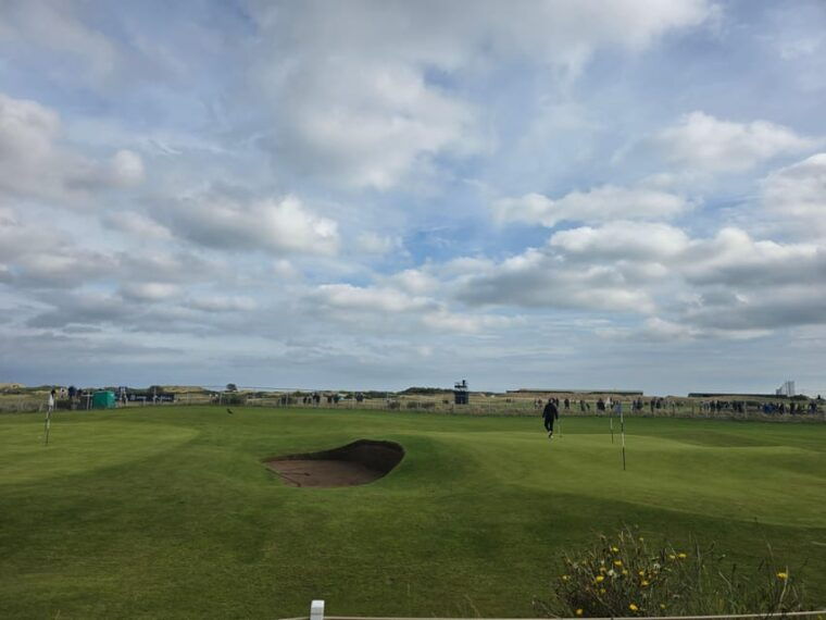 From Edinburgh: St. Andrews Day Trip for Small Groups(1-4) - The Experience of the Guide and Group Dynamics