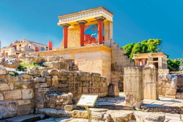 From Elounda Area: Knossos Palace & Archeological Museum - The Sum Up