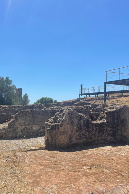 From Évora or Montemor: Visit to the Castle of Montemor-o-Novo - How to Get There