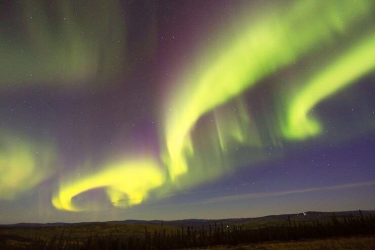 From Fairbanks: Chena Hot Springs Northern Lights Tour - Pickup and Group Size