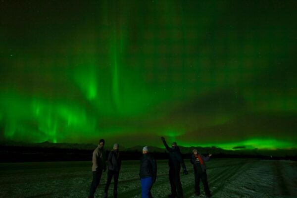 From Fairbanks: Northern Lights Aurora Tour With Photography - Chase the Northern Lights