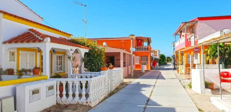 From Faro: Island Tour by Boat - Location Information