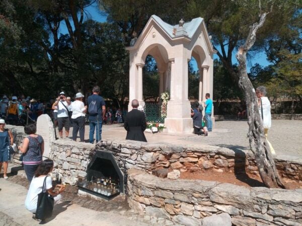 From Fatima: Private Fatima Tour With a Local Guide - Additional Information and Booking Details