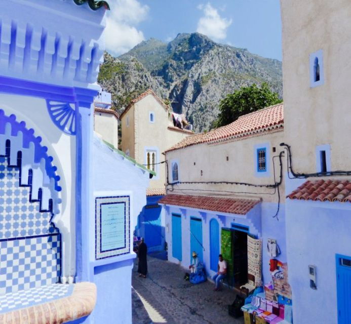 From Fez: Chefchaouen Guided Day Tour - Activity Details
