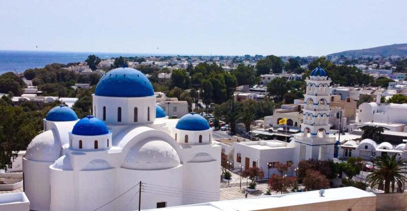From Fira: Santorini Highlights Minibus Tour with Oia Sunset - Transport & Group Size