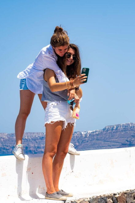 From Fira: Santorini Highlights Minibus Tour With Oia Sunset - Key Attractions