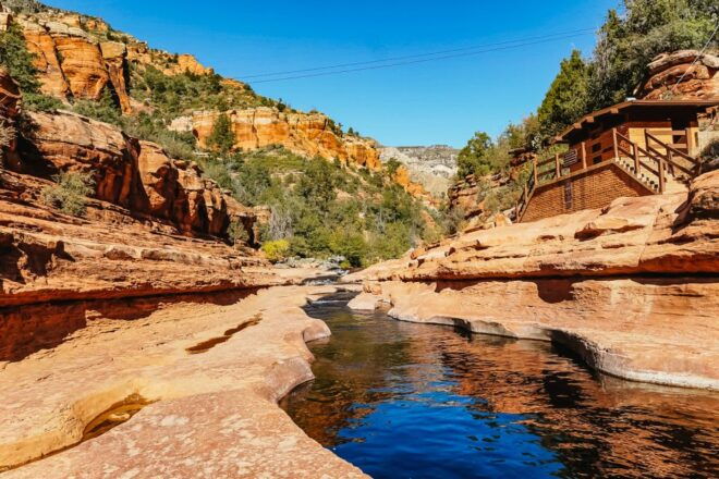 From Flagstaff or Sedona: Antelope Canyon Day Tour - Enjoy a Box Lunch at Glen Dam