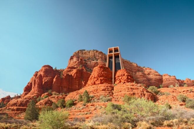 From Flagstaff: Sedona Red Rock Explorer Day Trip - Scenic Drive and Stops in Oak Creek Canyon