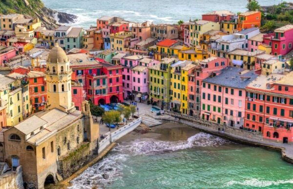 From Florence: 4-Day Tuscany Highlights Tour W/Wine Tasting - Inclusions and Amenities