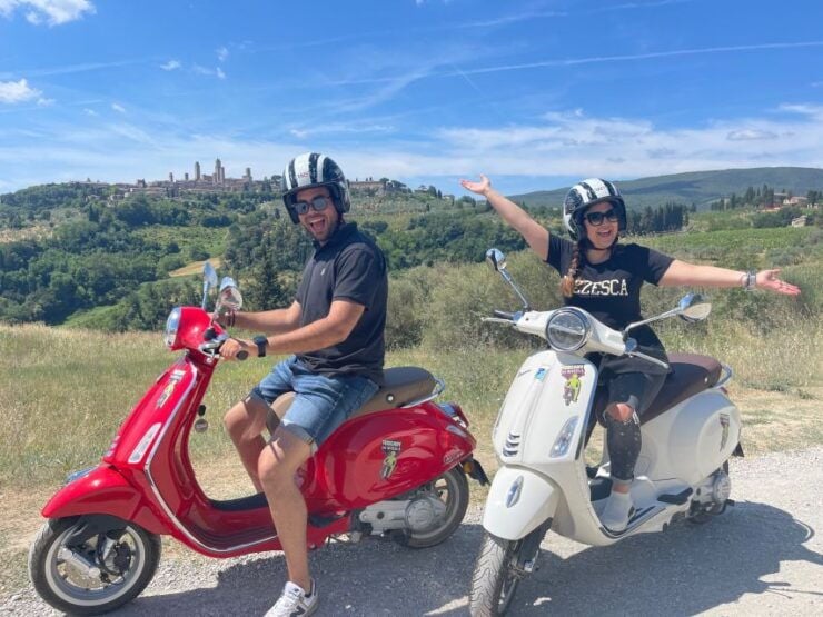 From Florence: All Inclusive Tuscany Vespa Tour in Chianti - Group Size and Language Support