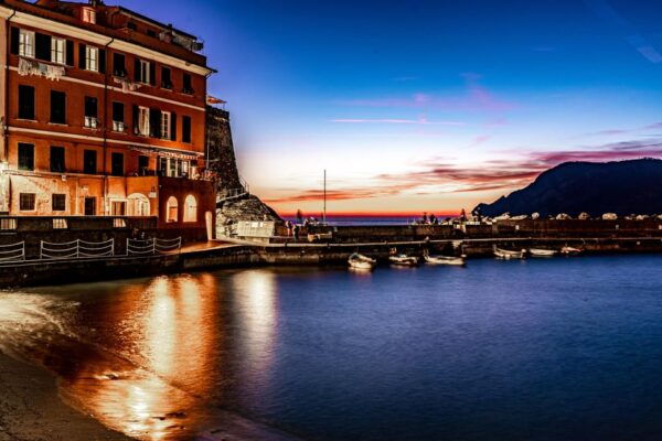 From Florence: Cinque Terre Private Day Trip - Booking Information