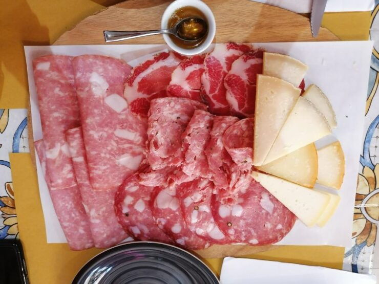 From Florence: Exclusive Chianti Wine Tour to 2 Wineries - Tour Description