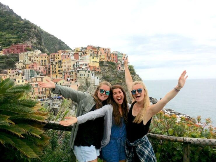 From Florence: Pisa and Cinque Terre Full-Day Tour - Tour Duration and Languages