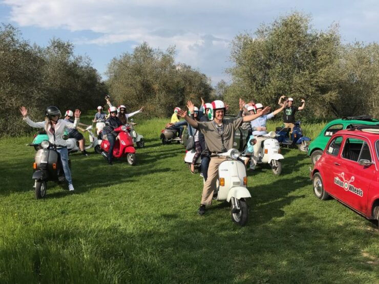 From Florence: Tuscan Countryside Tour on a Vintage Vespa - Experience the Thrill of Riding a Vintage Vespa