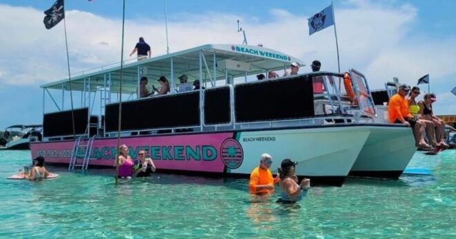 From Fort Walton Beach: Crab Island Excursion - Getting to the Meeting Point
