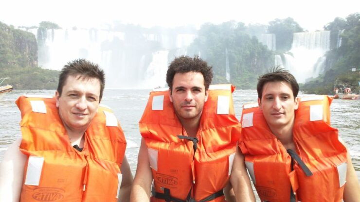 From Foz Do Iguaçu: Iguazú Falls Boat Ride Argentina - Highlights of the Iguazú Falls Tour