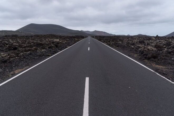 From Fuerteventura: Lanzarote Volcano and Wine Region Tour - Review Summary