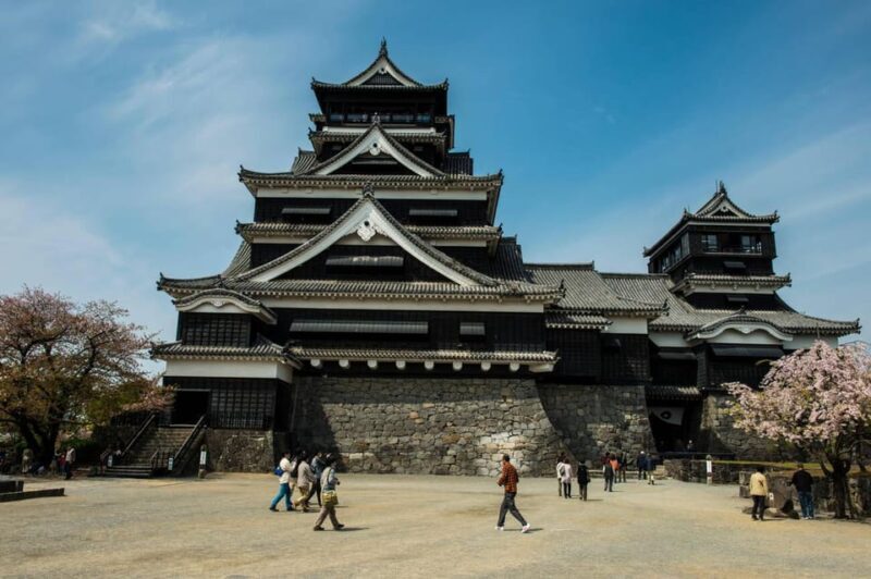 From Fukuoka: Private Mount Aso & Kumamoto Castle Day Trip - Good To Know