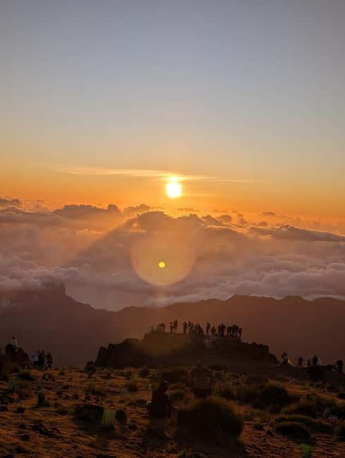 From Funchal: Pico Arieiro Sunrise with Optional Breakfast - Why Choose the Pico Arieiro Sunrise Tour?