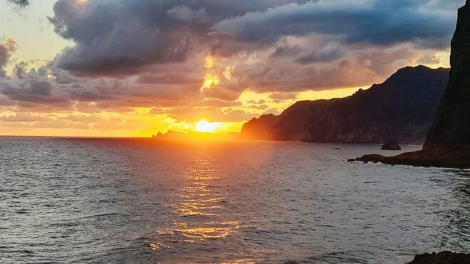 From Funchal: Sunrise at Pico Do Arieiro With Breakfast - Highlights of the Tour