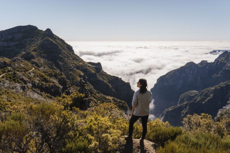 From Funchal: Transfer to Pico Do Arieiro & Pico Ruivo Trail - Activity Details