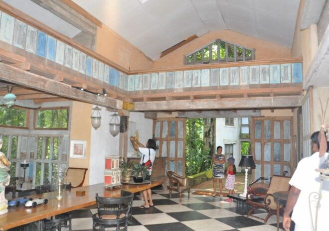 From Galle: Private Day Trip to Turtle Hatchery & Madu Ganga - Visit to Lunuganga Geoffrey Bawas Country Estate