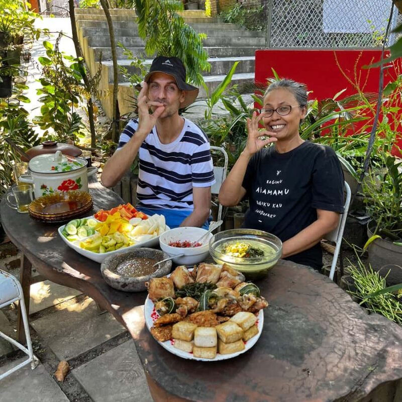 From Garden to Table: Indonesian Cooking Class in Yogyakarta - Good To Know