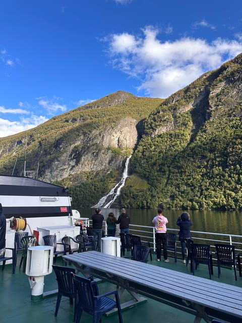 From Geiranger: Dalsnibba & Eagle Road Private Tour & Picnic - Customer Feedback