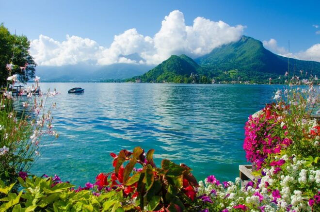 From Geneva: Annecy Private Day Trip - Important Information