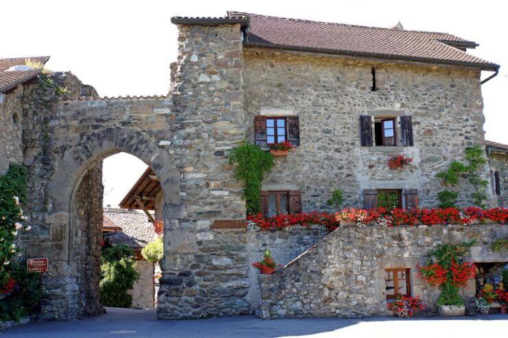 From Geneva: Day Tour to Chamonix & Yvoire Medieval Village - Booking Details and Flexibility